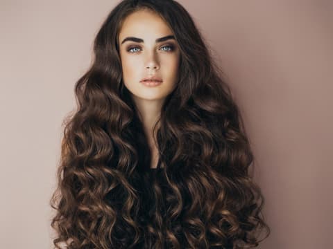 Lange Haare pflegen