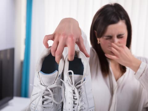 Schuhe stinken Hausmittel