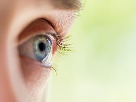 Nahaufnahmen menschliches Auge