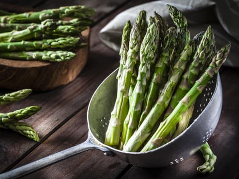 grüner Spargel
