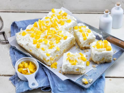 Kuchen ohne Backen: Fruchtige Michreis-Mago-Schnitten