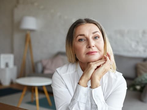 Frau mit Autophobie