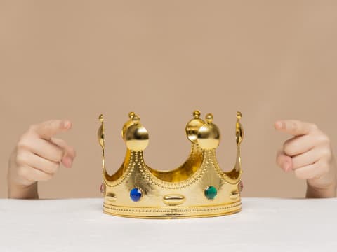 Narzissten können für ihr Umfeld äußerst belastend sein. 