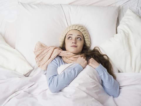 Eine Mandelentzündung, auch Tonsillitis genannt, ist eine Entzündung der Gaumenmandeln.