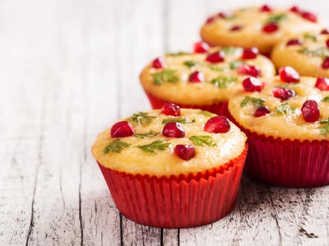Low Carb Granatapfel Muffins