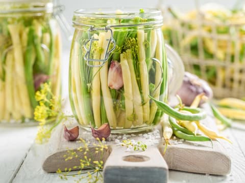 Fermentierte Lebensmittel im Glas