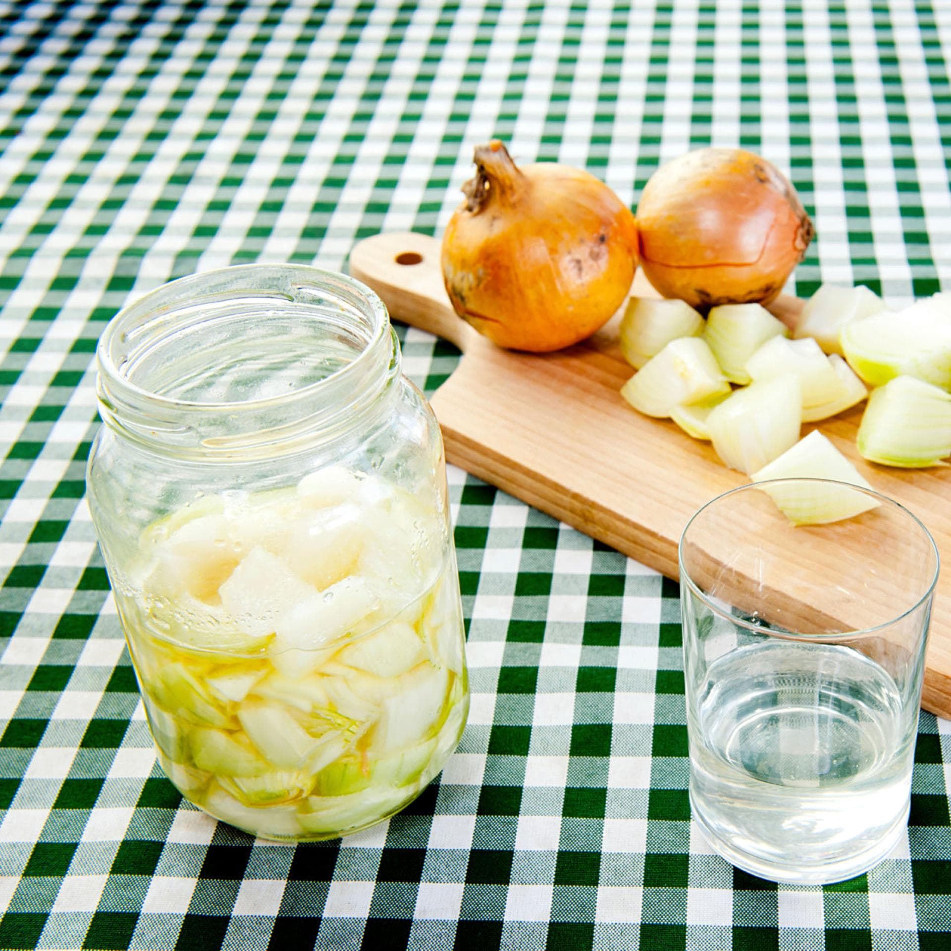 Zwiebelsaft Selber Machen Einfaches Rezept Fur Hustensaft