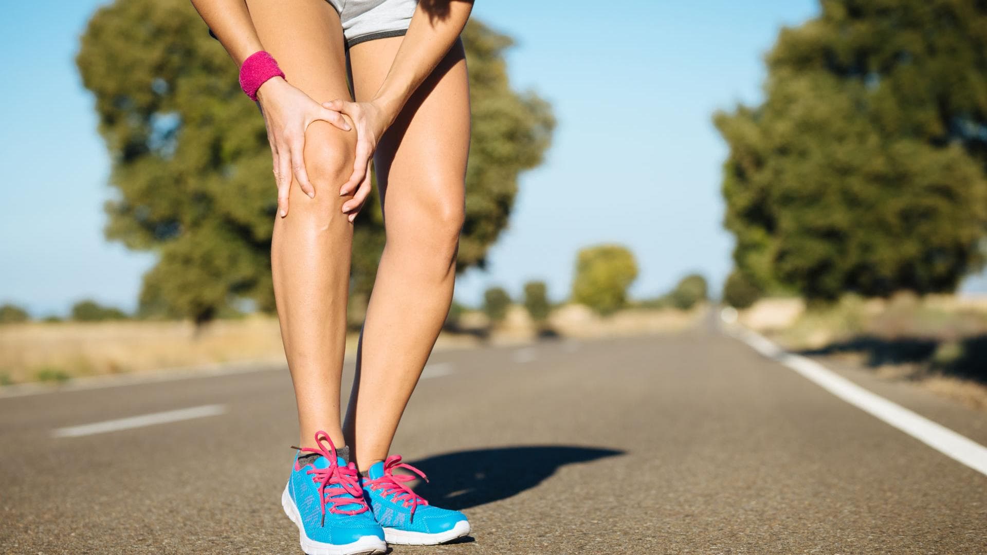 Knacken Im Knie Schmerzen Und Gerausche Im Gelenk