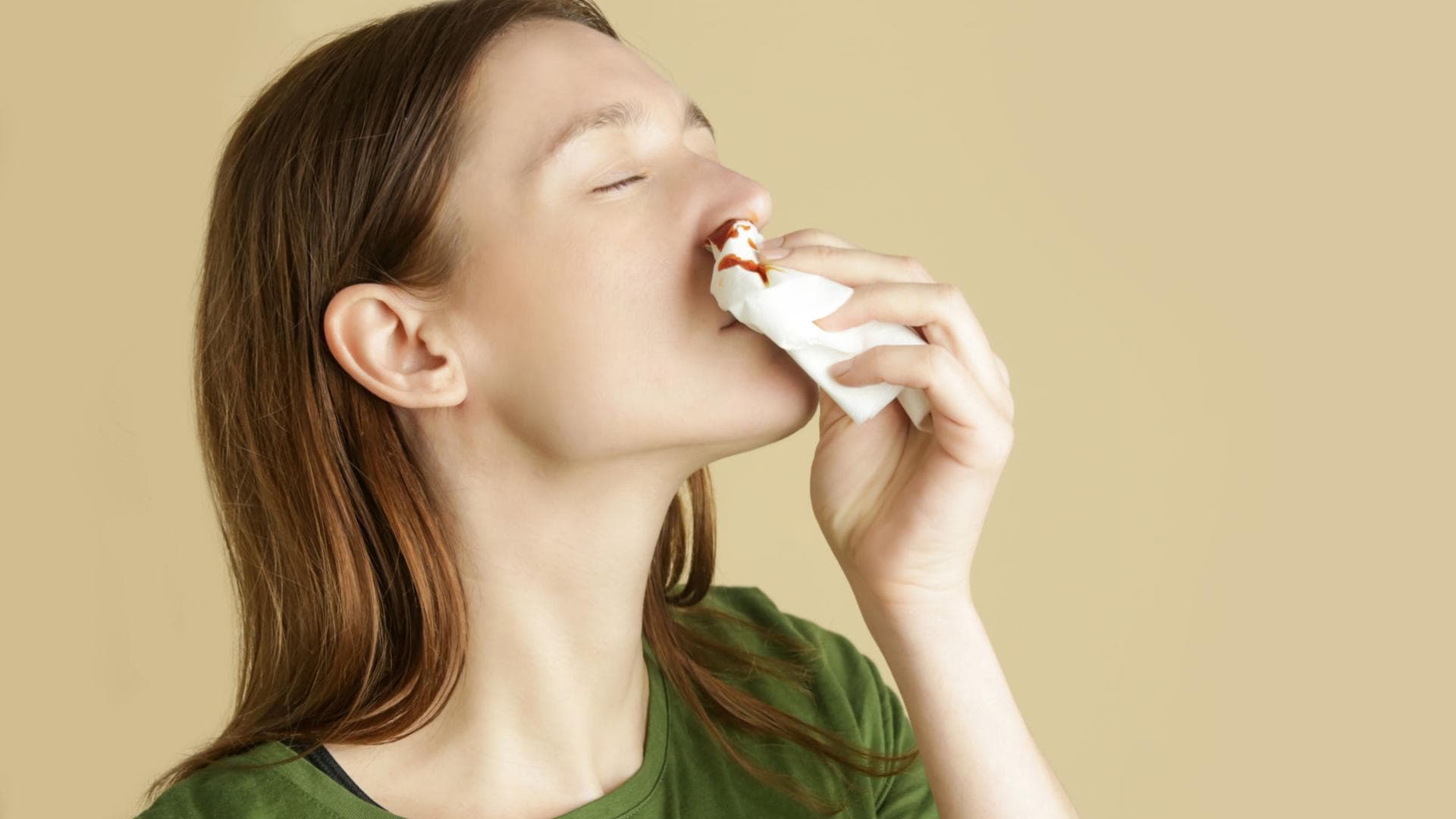Plotzliches Nasenbluten Schnelle Tipps Die Helfen