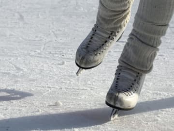 Schlittschuh fahren Schlittschuh fahren