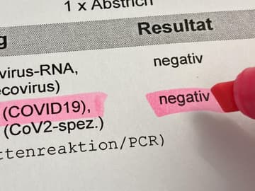 Corona-Testergebnis PCR Corona-Testergebnis PCR