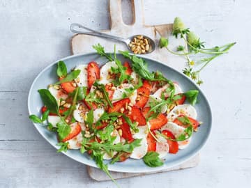 Erdbeer-Mozzarella-Carpaccio Erdbeer-Mozzarella-Carpaccio