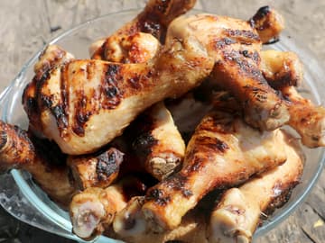 Gebratene Hähnchenschenkel Gebratene Hähnchenschenkel