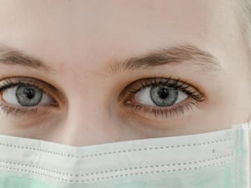 Nahaufnahme Augen Augenringe Maske