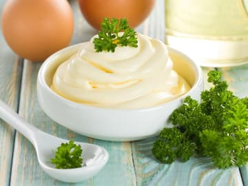 Mayonnaise mit Petersilie Mayonnaise mit Petersilie