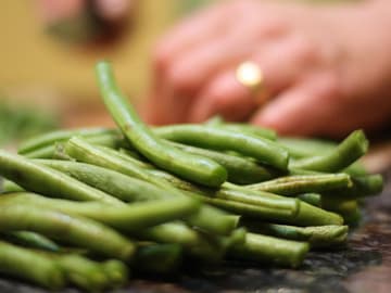 Grüne Bohnen liefern B-Vitamine gedünstete Grüne Bohnen