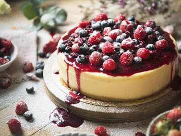 Einfach und fruchtig Käsekuchen mit Beeren
