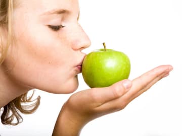 Frau mit Apfel Frau mit Apfel
