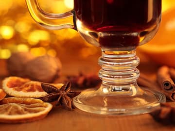5 Gerichte, Gewürzmischungen und Weine 5 Gerichte, Gewürzmischungen und Weine