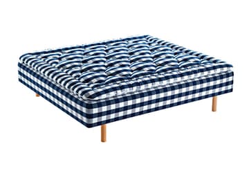 Bett Bett