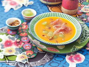 Kalte Möhren-Trauben-Suppe Kalte Möhren-Trauben-Suppe