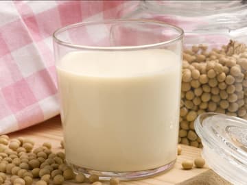 Sojabohnen und Milch Sojabohnen und Milch