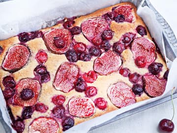 Kirschen Feigenblechkuchen Kirschen Feigenblechkuchen