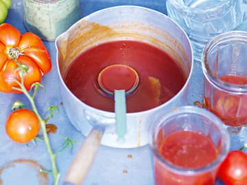 Tomaten-Vanille-Konfitüre Tomaten-Vanille-Konfitüre