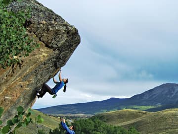 Frau am Berg Frau am Berg