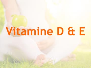 schwangere Frau mit Apfel Vitamine in der Schwangerschaft