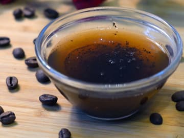 Pflegende Haarkur mit Kaffee Pflegende Haarkur mit Kaffee