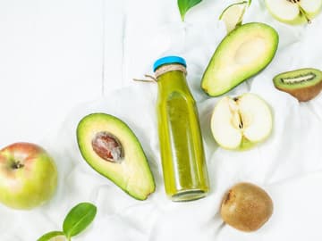 Apfel-Avocado-Smoothie Apfel-Avocado-Smoothie