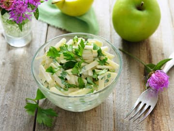 Basischer Kohlrabisalat Basischer Kohlrabisalat