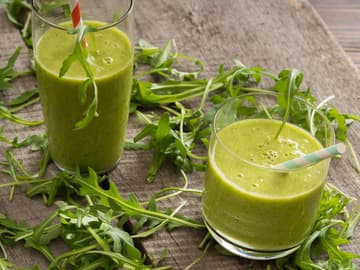 Grüner Rucola-Ingwer-Smoothie Grüner Rucola-Ingwer-Smoothie