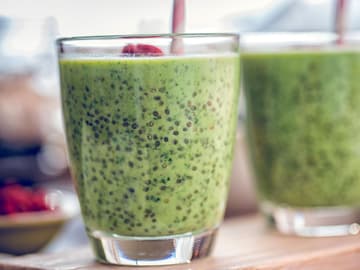 Mango-Basilikum-Chia Smoothie Mango-Basilikum-Chia Smoothie