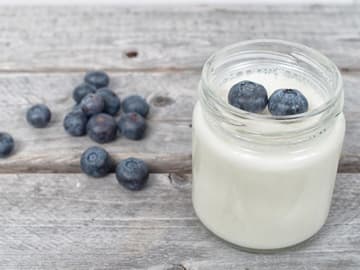Probiotischer-Joghurt Eine echte Hilfe für den Darm stellt probiotischer Joghurt dar.