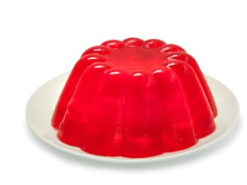 Wackelpudding_rot Roter Wackelpudding auf einem Teller