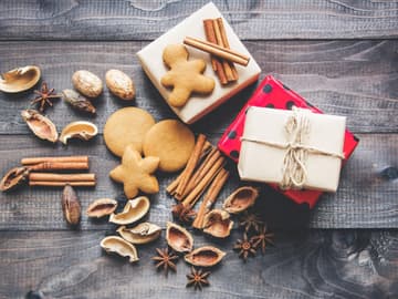Weihnachten Weihnachtskekse, Gewürze und Geschenke