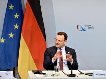 jens-spahn-gesundheitsminister-testpflicht-urlaubsrueckkehrer