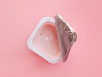 joghurt-deckel-ablecken-gefaehrlich