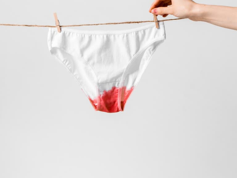 Ausfluss vor der Periode Wie sollte er aussehen?