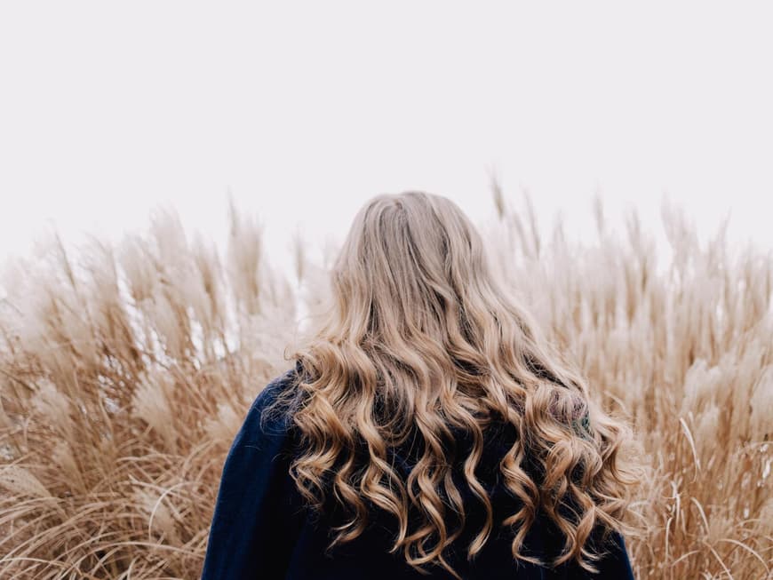 Gesunde Haare 5 Methoden für Locken ohne Hitze