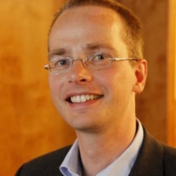 dr-carsten-schumann